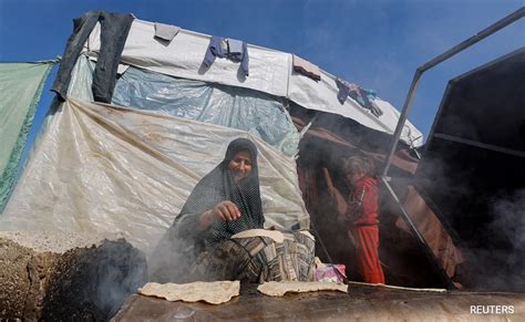 "Full-Blown Famine" In North Gaza, Says UN Food Program Chief