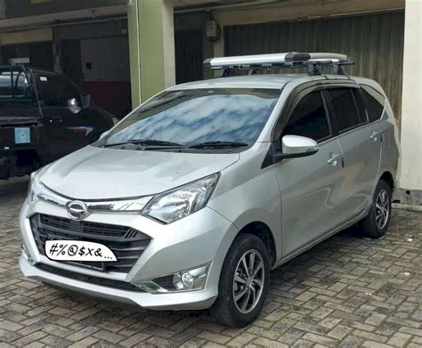 For Sale Jual Daihatsu Sigra Tipe R Cc Silver Dijual Co Id