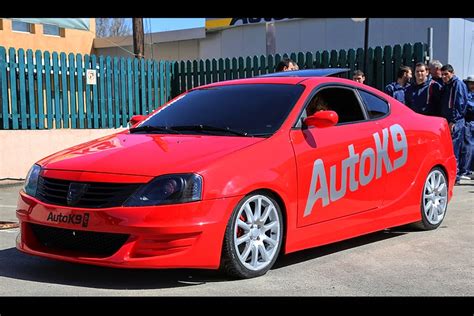 Renault Logan Vermelho Transformado Em Coupe Carros Tunados E Antigos