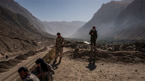 Taliban Offer To Reduce Violence In Afghanistan Ahead Of Deal With U S The New York Times