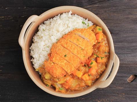 Best Rice For Japanese Curry: For Satisfying And Hearty Spoonfuls ...