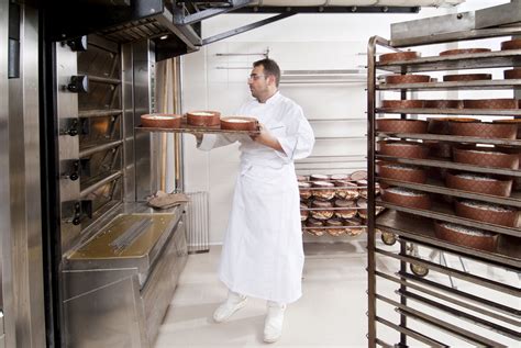 Find the Rack Oven That Fits Your Bakery | Stratton Sales