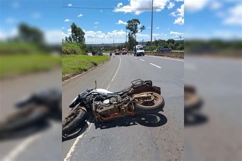 Df Homem Morre Ao Perder Controle De Moto E Bater Em Guard Rail