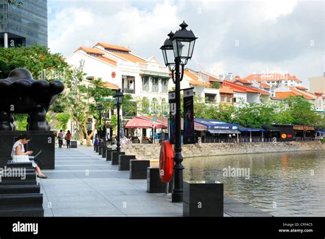 Boat Quay Singapore Stock Photo Alamy