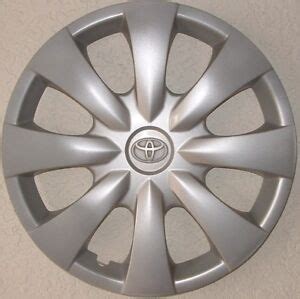 Genuine Original Toyota Factory Corolla 15 Hubcap Wheel Cover 2009