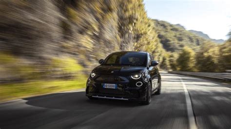 Fiat Abarth E Hatchback Teknik Zellikleri