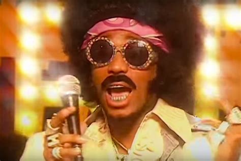 Migos and Drake Channel the 70s in 'Walk It Talk It' Video