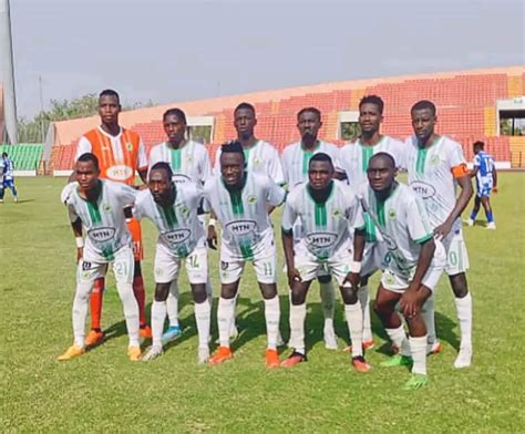 Cameroun Play Offs Coton Sport Bat Colombe Sportive Et Se Relance