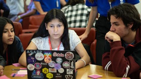 Google Org Y Junior Achievement Otorgar N Becas Para Formar En