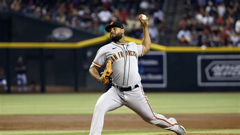 SF Giants DFA 7 players at roster deadline