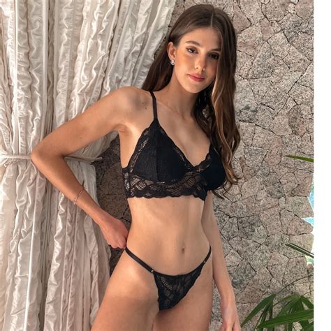 Conjunto Lingerie Calcinha E Suti Cropped Sexy Sem Bojo Forro