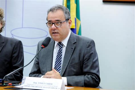 Psb Oficializa Danilo Cabral Na Disputa Por Pernambuco