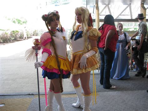 Eternal Sailor Moon and Venus Cosplay! | Sailor moon, Sailor, Cosplay