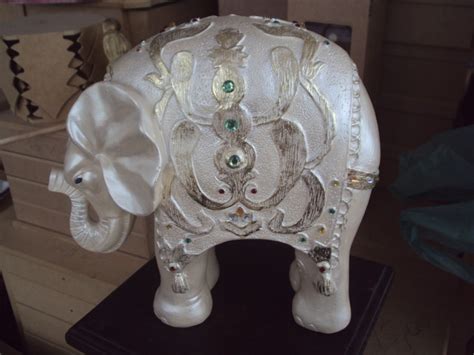 Elefante Em Gesso Aluna Cristina Decora O Em Gesso Gesso Decora O