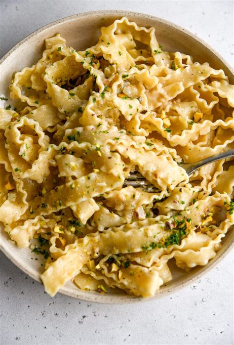 15 Minute Creamy Pistachio Pasta Best Of Vegan