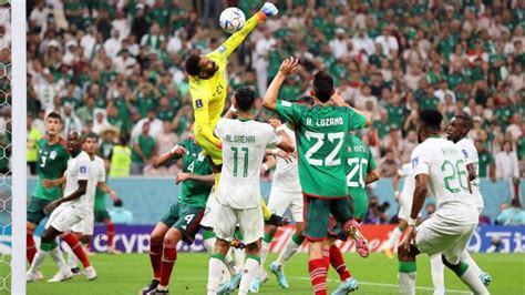 Técnico que fez história no Flamengo é cotado para assumir seleção da