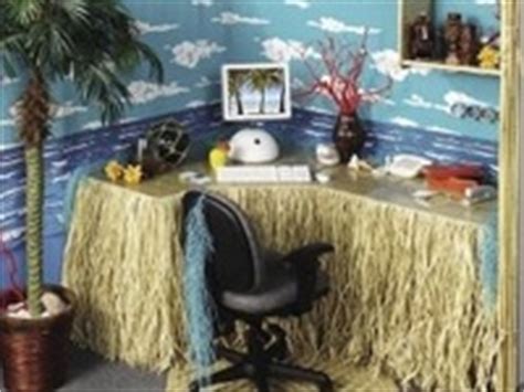 35 Best bay decoration ideas | cubicle decor, office cubicle, work cubicle