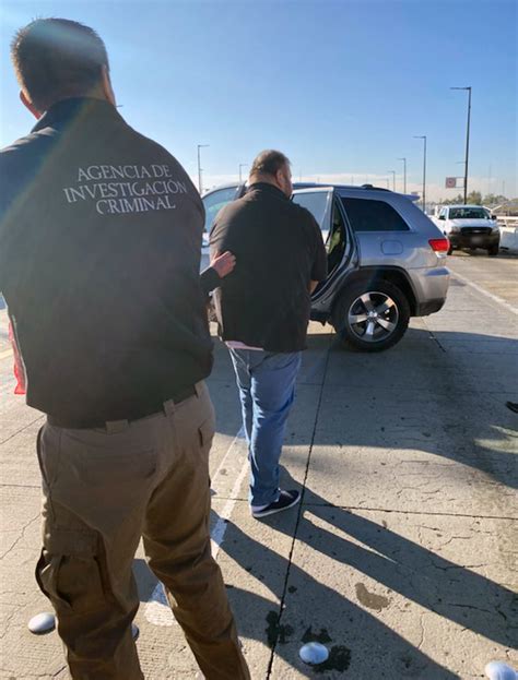 Ero Houston Apprehends Removes 2 Unlawfully Present Mexican Fugitives