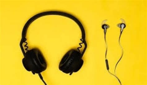 5 Affordable Headphones To Pep Up Music
