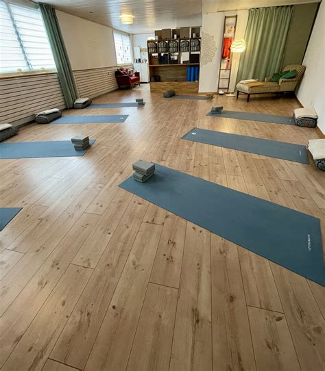 Kurslokal Lieu mouvied Fribourg Freiburg Düdingen Yoga Yoga in