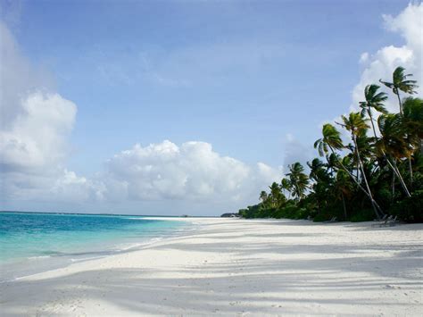 Maldives Beach Wallpapers - Wallpaper Cave