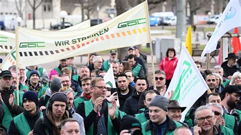 Fdp Plan Gegen Personalmangel Bei Der Bahn Lokf Hrer Durch Ki Ersetzen