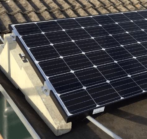 Single Betonvoet Voor Plat Dak Nr Graden Hellingshoek Sunsolar