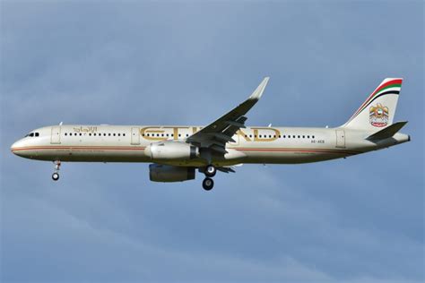 Etihad Airways Fleet Airbus A321 200 Details And Pictures