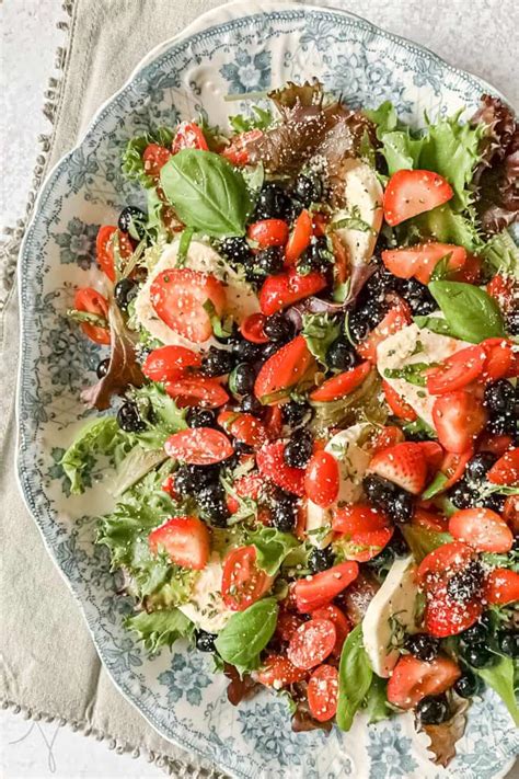 Strawberry Blueberry Salad with Balsamic Vinaigrette » Not Entirely Average