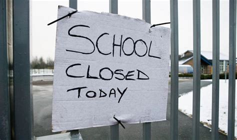 School Snow Closures How To Find Out If School Is Closed Due To Snow