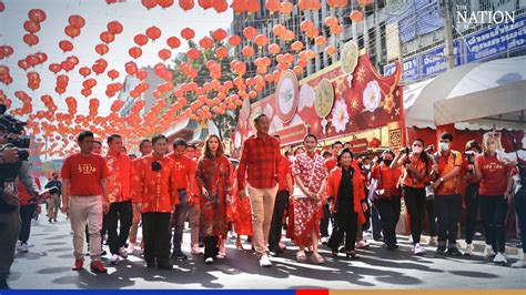 Pheu Thai Launches Campaign In Bangkoks Chinatown Ahead Of Cny