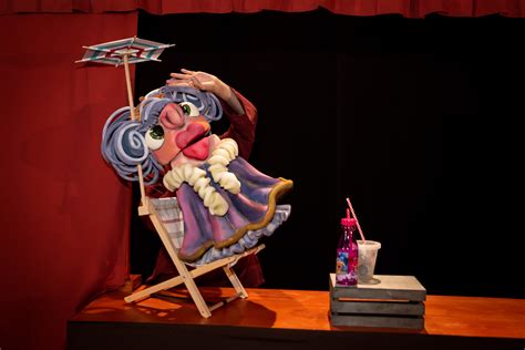 El Poli Panoli Y La Princesa Ravioli Teatro Diadres