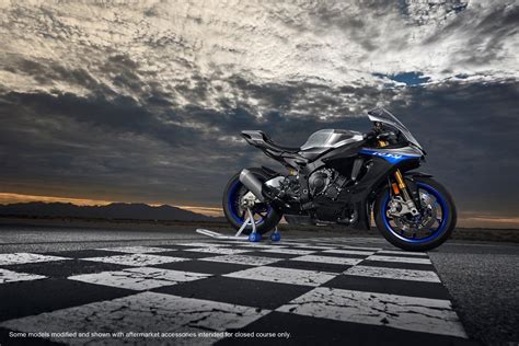 Yamaha Yzf R And Yzf R M Superbikes Gets Updated For Pictures