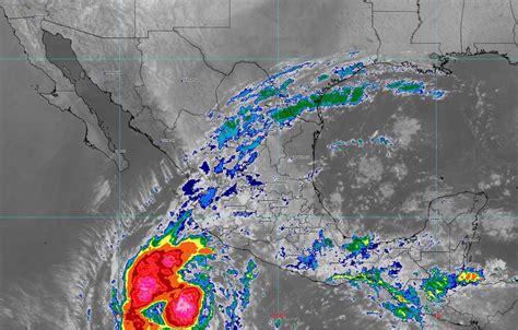 Tormenta tropical Kristy provoca lluvias y fuertes vientos en Michoacán