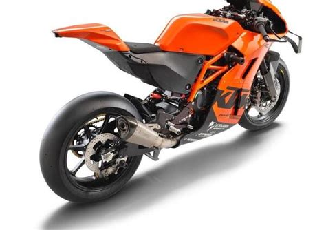 Ktm Rc C Supersportiva Solo Pista Prezzo E Foto News Moto It