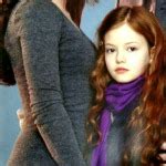 Nessie Renesmee Carlie Cullen Icon Fanpop