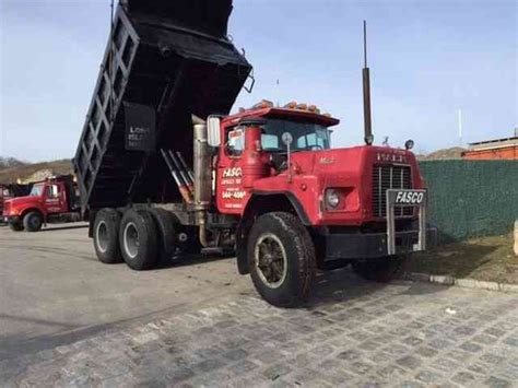 Mack Dump truck (1989) : Heavy Duty Trucks