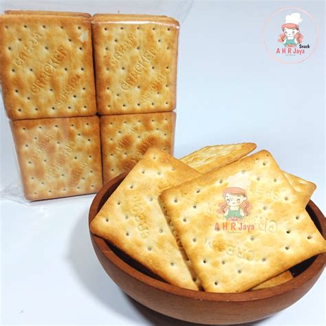 Jual BISKUIT CREAM CRACKERS 500 GR KREKERS KRIM BISKUIT KHONG GUAN