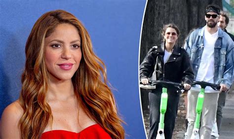 Shakira Is Upset Over Ex Gerard Piques Girlfriend Clara Chia Marti