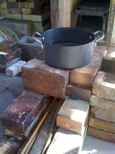 9 DIY Rocket Stove Designs - Primal Survivor