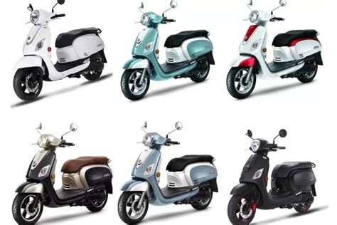 Meluncur Rival Honda Scoopy Desain Mirip Vespa Harga Lebih Murah Dari