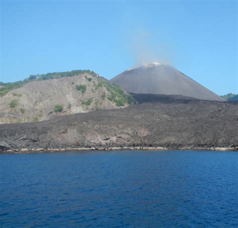 Barren Island Tourism - Scuba Diving Tour | Islands in Andaman