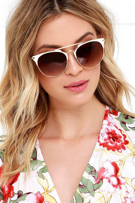 Cool Gold And White Sunglasses Retro Inspired Sunglasses 14 00 Lulus