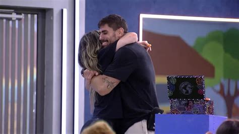 Cara De Sapato E Amanda Do Bbb Peixes E Ries Pode Dar Certo