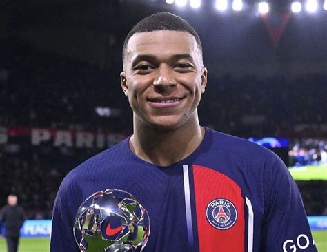 Kylian Mbappé confirma su salida del Paris Saint Germain Echando chisme