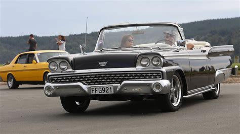 Ford Fairlane Convertible Beach Hop Whangamata Flickr