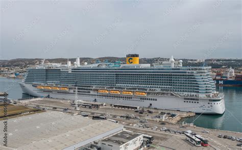 Foto de Marseille France 20 mai 2023 Vue du navire de croisière