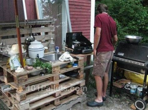 Fantastic Pallet Outdoor Kitchen – 101 Pallets