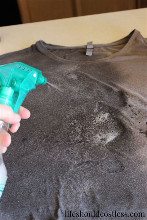 How To Get Grease Stains Out Of Clothes Artofit