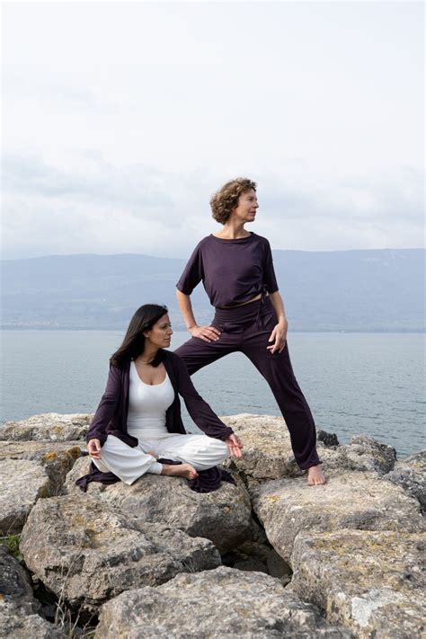 Inject a little flair to your fashion sensibilites with yoga outfits ...